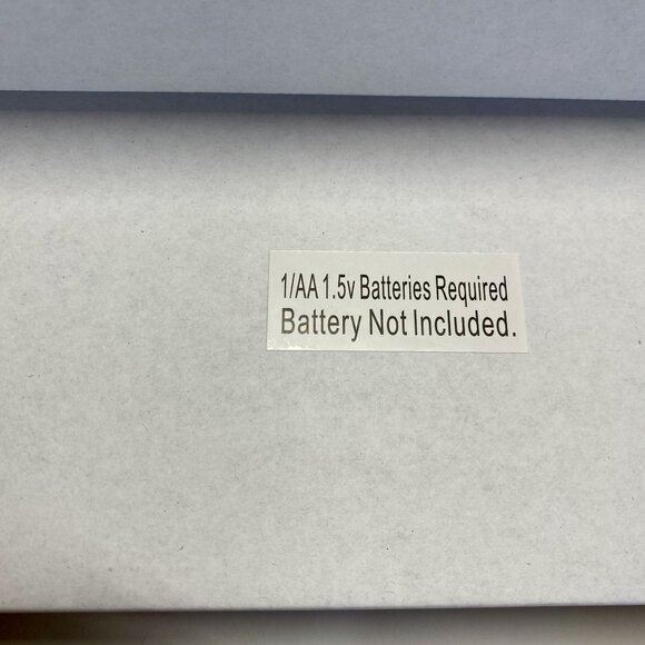 Dr. Seuss The Grinch 12" Red Wall Clock With Santa Hat Design Kids Room - Picture 4 of 4